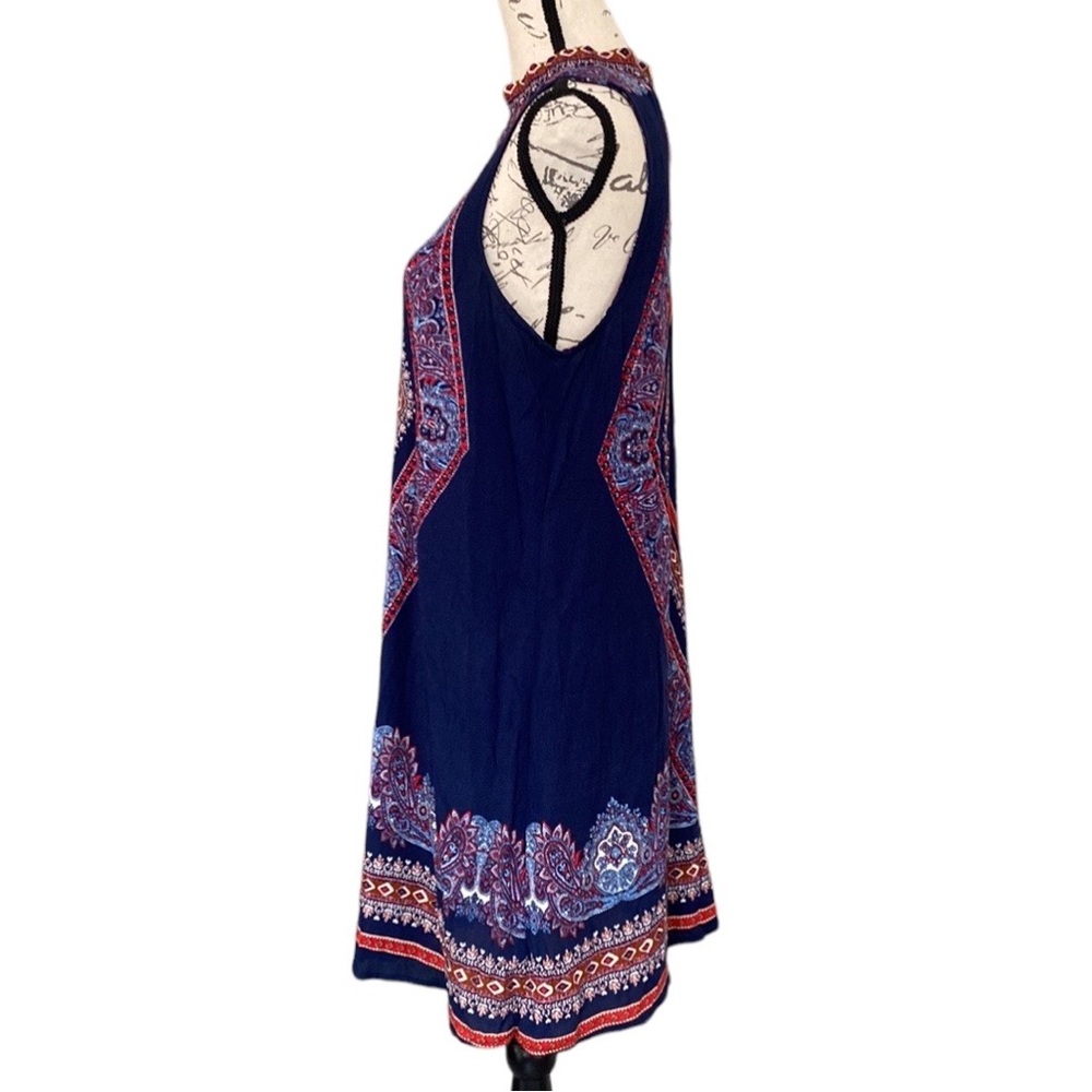 Xhileration Dress - Picture 4 of 8